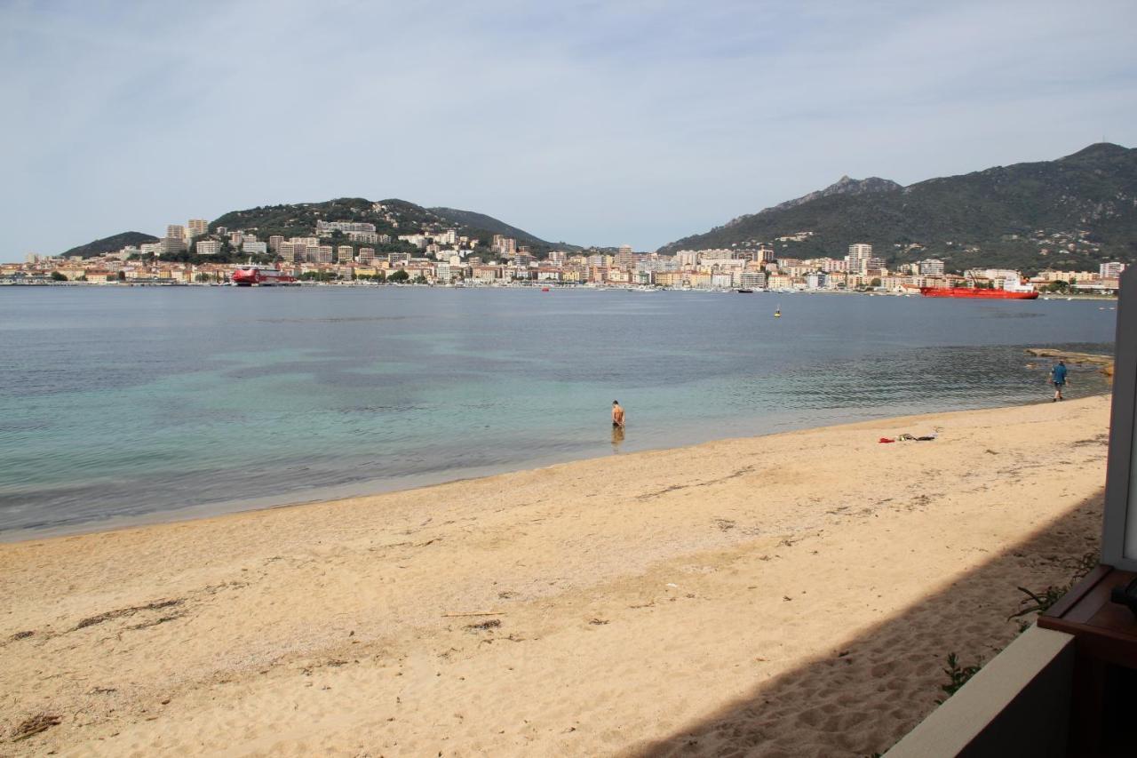 studio pieds dans l’eau Ajaccio  Extérieur photo
