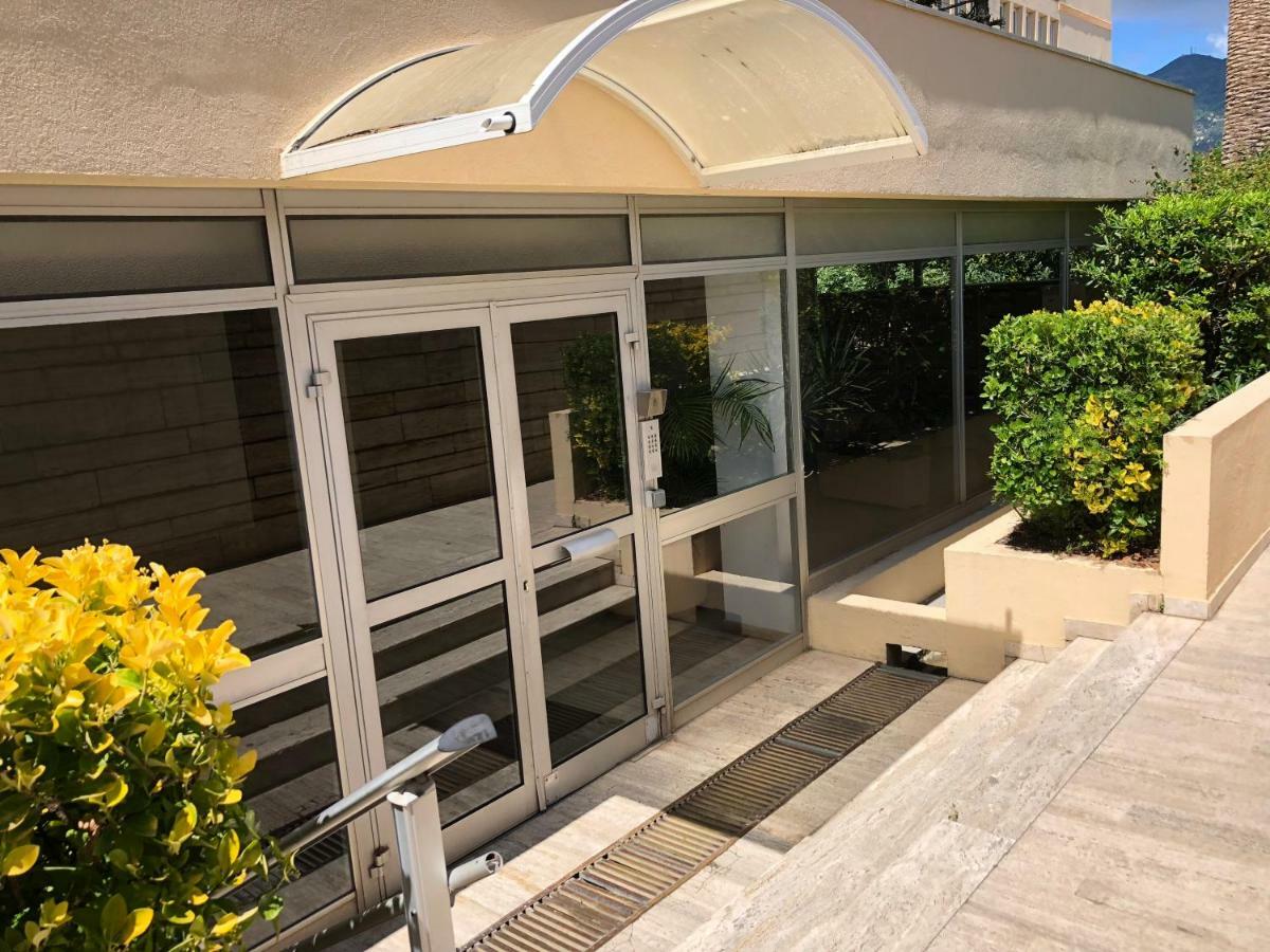 studio pieds dans l’eau Ajaccio  Extérieur photo